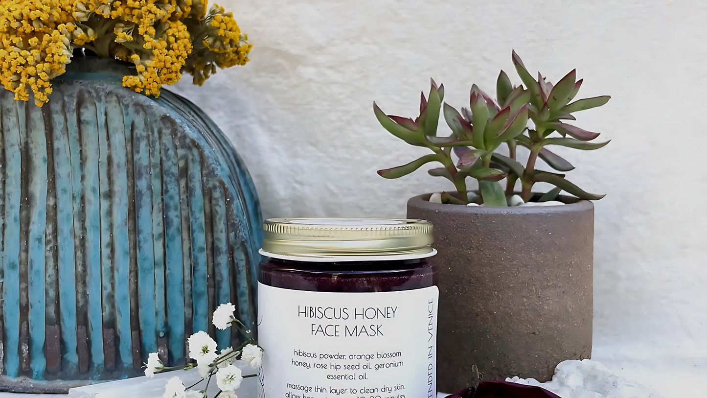 Hibiscus & Honey Face Mask
